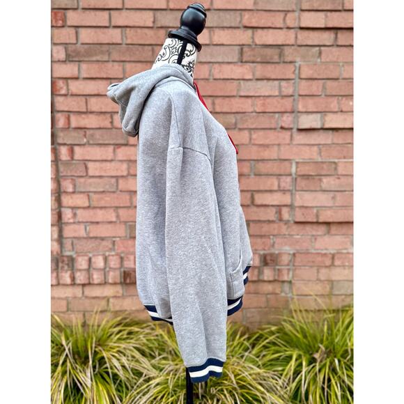 EUC Unisex Disney Parks Mickey Mouse Hoodie Sweatshirt XL? - Picture 2 of 7